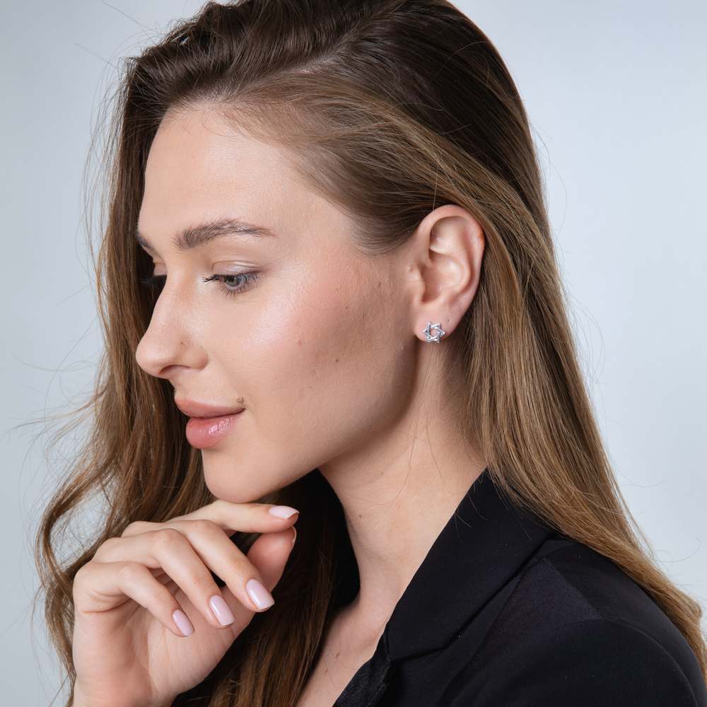 עגיל צמוד מגן דוד קטן