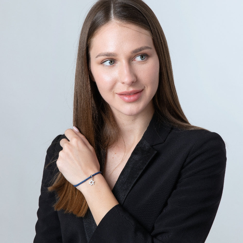 צ&#39;ארם חי בתוך מגן דוד