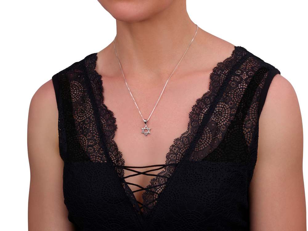 תליון מגן דוד רקוע